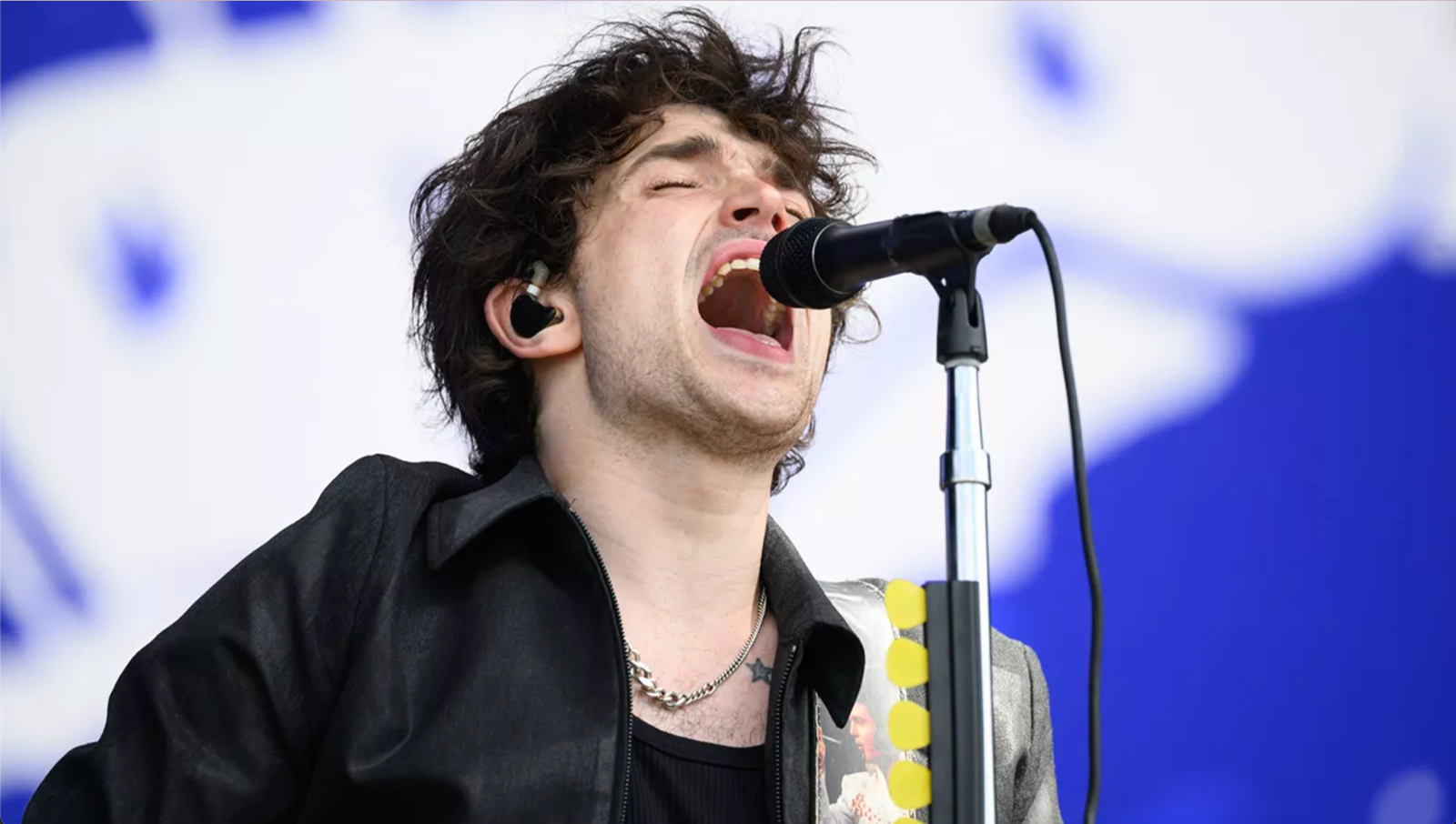 Paul McCartney Watches Inhaler at Glastonbury as Elijah Hewson Dedicates Song to Palestine Bono Son Glastonbury Palestine